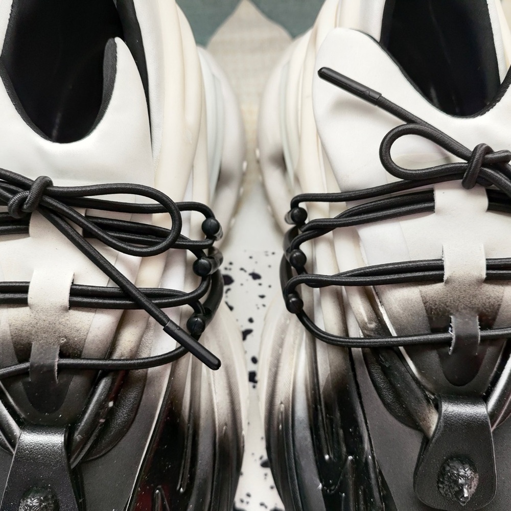 Balmain Black and White Women's Sneakers - Picture 3 of 8